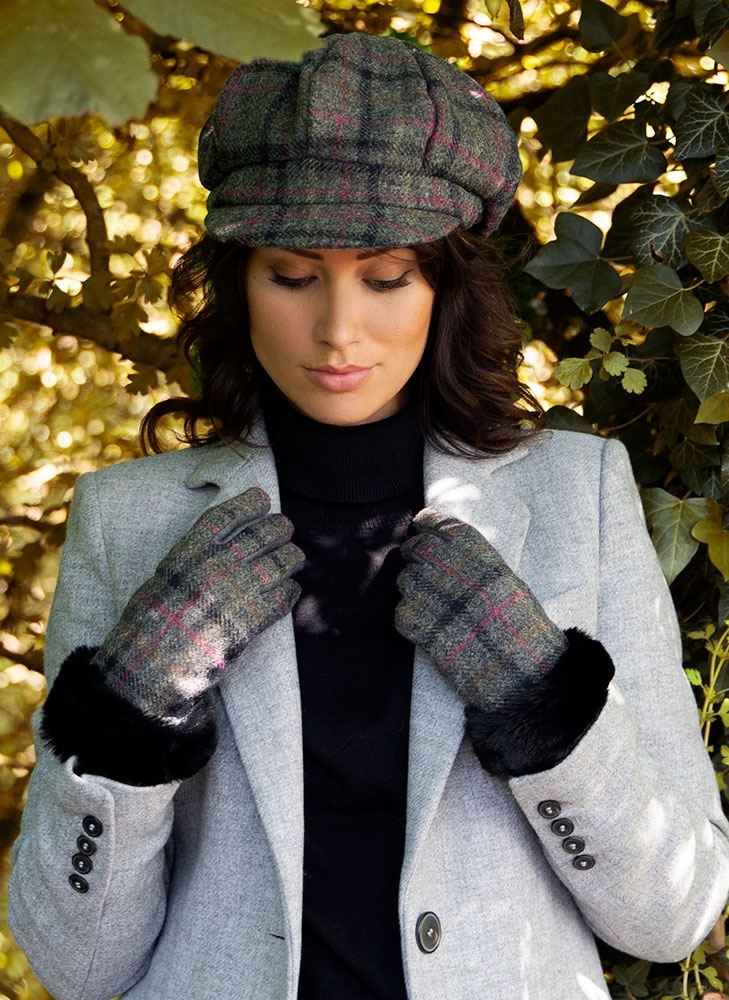 Dents - Women's Abraham Moon Tweed Gloves with Faux Fur Cuffs